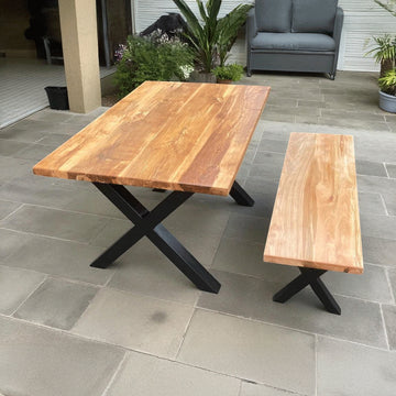 Mesa Tiki + Banquetas