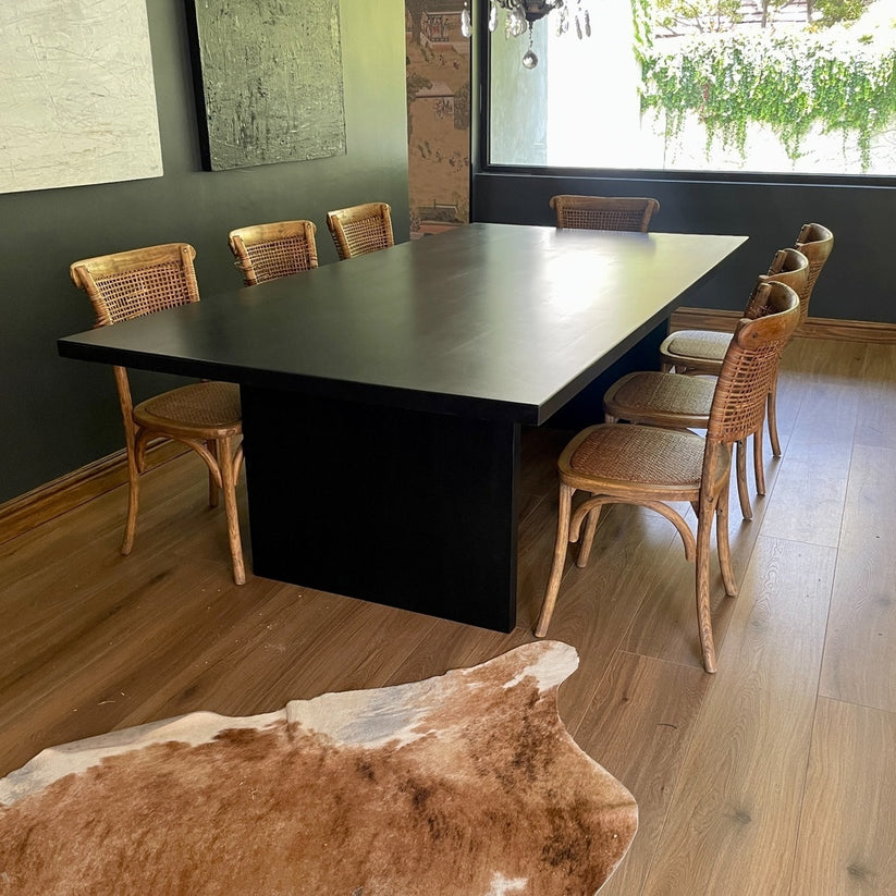Mesa tono Negro
